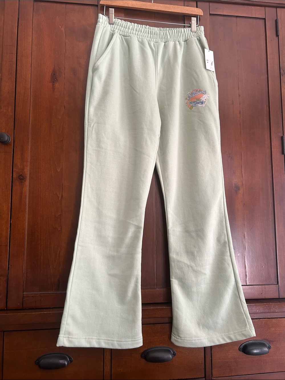 Billabong - Light Green Flare Sweatpants (L)